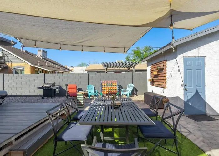 Centra House Kingbed Holiday home Phoenix